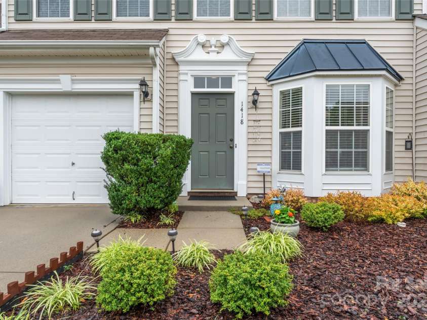 1418 Skidaway Street, Concord, NC 28027.  MLS# CAR4268685, YatesRealty ID 22966. Nicely landscaped