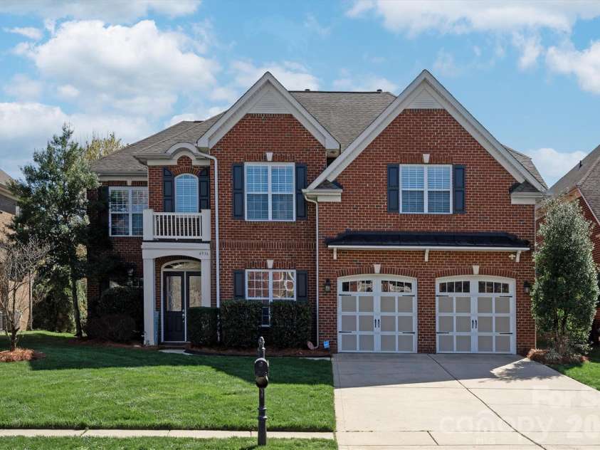 4936 Hawk Shadow Lane, Charlotte, NC 28277.  MLS# CAR4372746, YatesRealty ID 22967. 