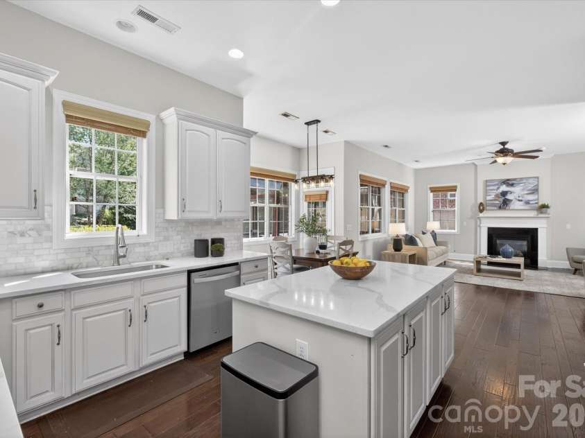 4936 Hawk Shadow Lane, Charlotte, NC 28277.  MLS# CAR4372746, YatesRealty ID 22967. 