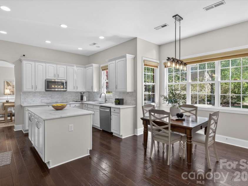 4936 Hawk Shadow Lane, Charlotte, NC 28277.  MLS# CAR4372746, YatesRealty ID 22967. 