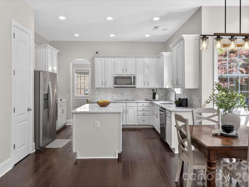 4936 Hawk Shadow Lane, Charlotte, NC 28277.  MLS# CAR4372746, YatesRealty ID 22967. 