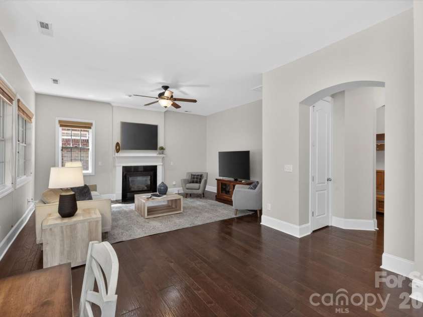 4936 Hawk Shadow Lane, Charlotte, NC 28277.  MLS# CAR4372746, YatesRealty ID 22967. 