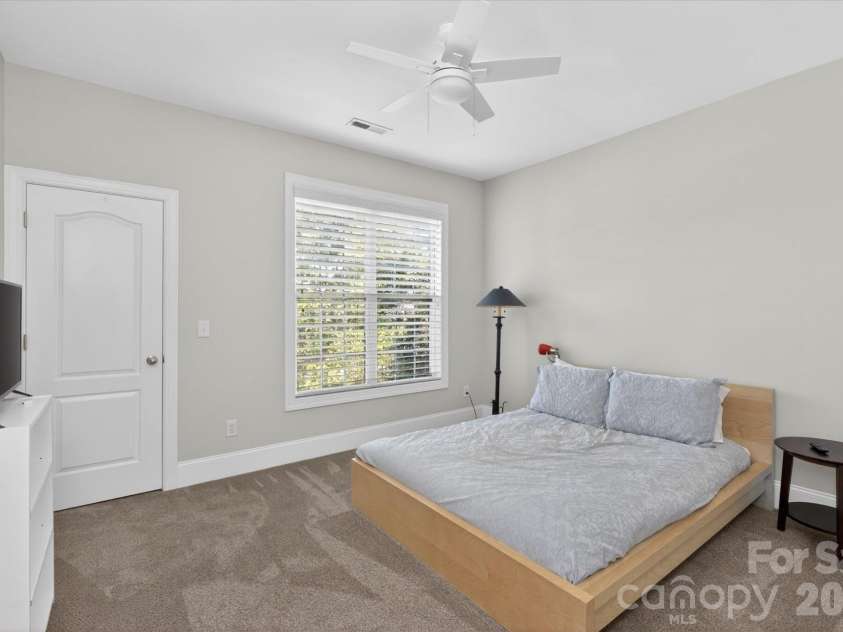 4936 Hawk Shadow Lane, Charlotte, NC 28277.  MLS# CAR4372746, YatesRealty ID 22967. 
