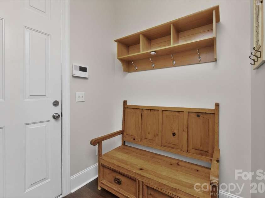 4936 Hawk Shadow Lane, Charlotte, NC 28277.  MLS# CAR4372746, YatesRealty ID 22967. Drop Zone