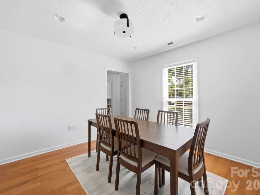 8729 Totteridge Drive, Charlotte, NC 28277.  MLS# CAR4380415, YatesRealty ID 22968. 