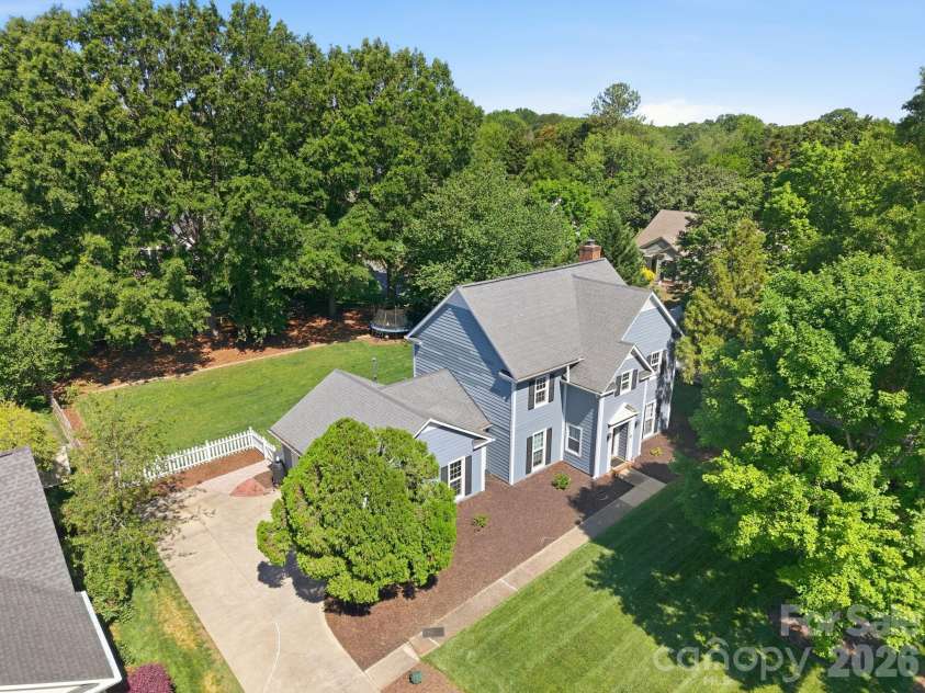 8729 Totteridge Drive, Charlotte, NC 28277.  MLS# CAR4380415, YatesRealty ID 22968. 