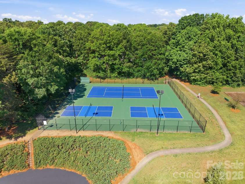 8729 Totteridge Drive, Charlotte, NC 28277.  MLS# CAR4380415, YatesRealty ID 22968. 