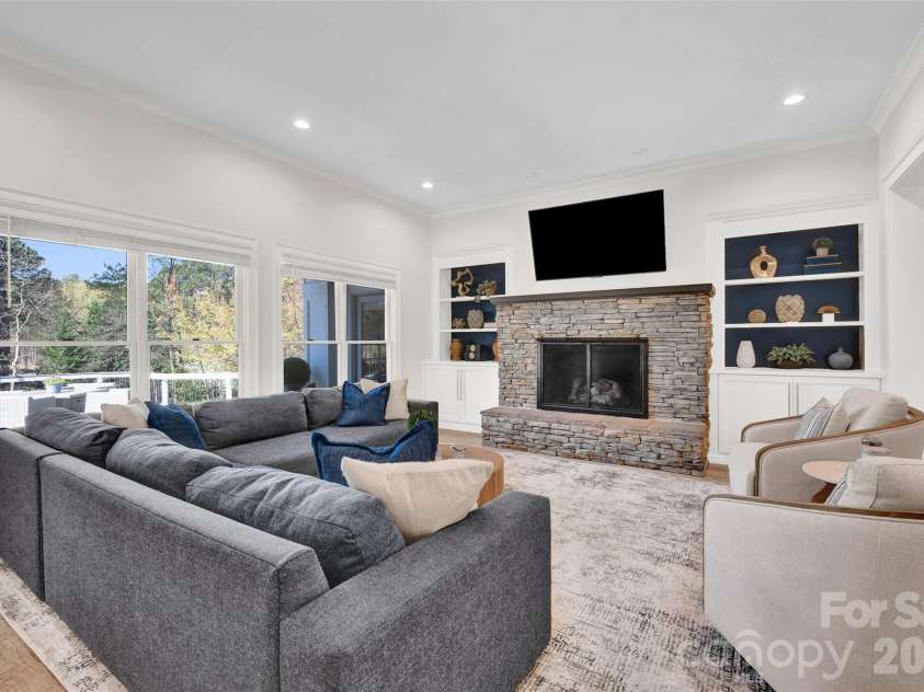 141 Stonewall Beach Lane, Mooresville, NC 28117.  MLS# CAR4356784, YatesRealty ID 22969. 