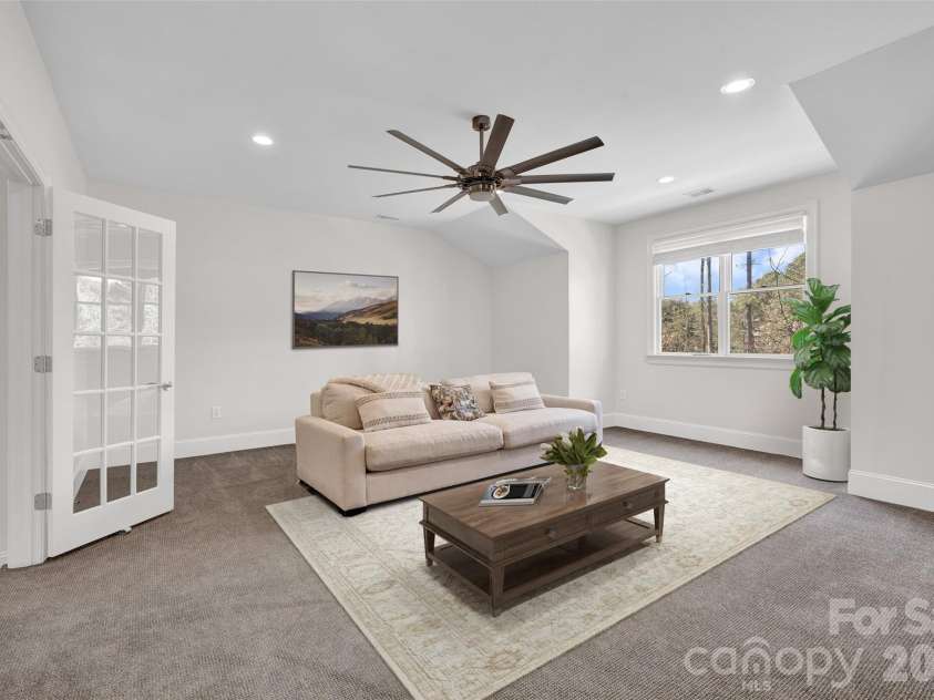 141 Stonewall Beach Lane, Mooresville, NC 28117.  MLS# CAR4356784, YatesRealty ID 22969. Bonus room