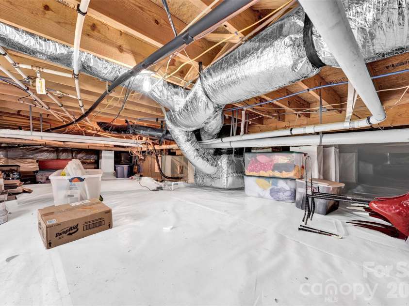 141 Stonewall Beach Lane, Mooresville, NC 28117.  MLS# CAR4356784, YatesRealty ID 22969. Encapsulated Crawl Space
