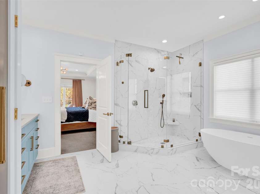 141 Stonewall Beach Lane, Mooresville, NC 28117.  MLS# CAR4356784, YatesRealty ID 22969. Primary Bathroom...