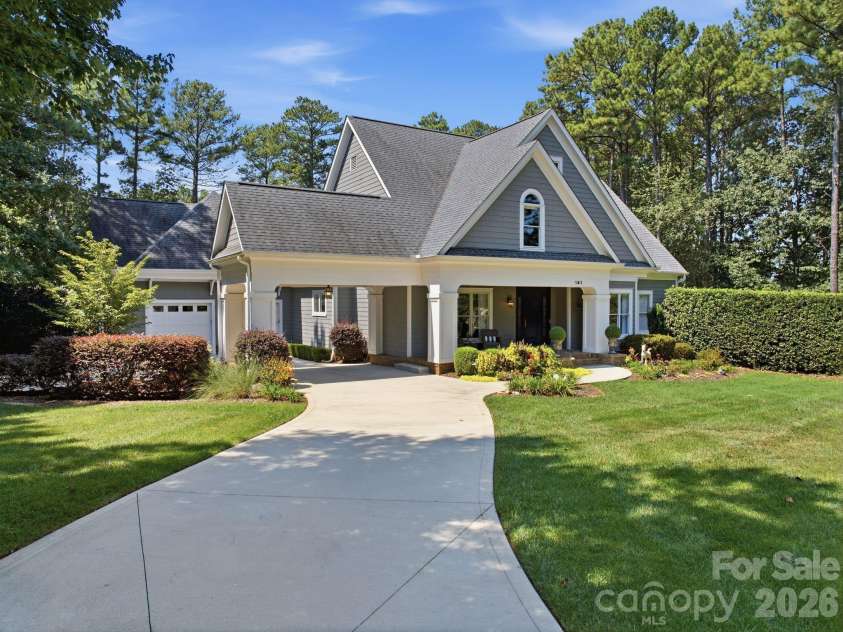 141 Stonewall Beach Lane, Mooresville, NC 28117.  MLS# CAR4419196, YatesRealty ID 22969. 