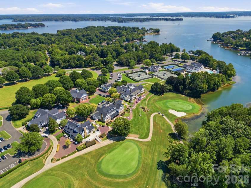 141 Stonewall Beach Lane, Mooresville, NC 28117.  MLS# CAR4419196, YatesRealty ID 22969. 