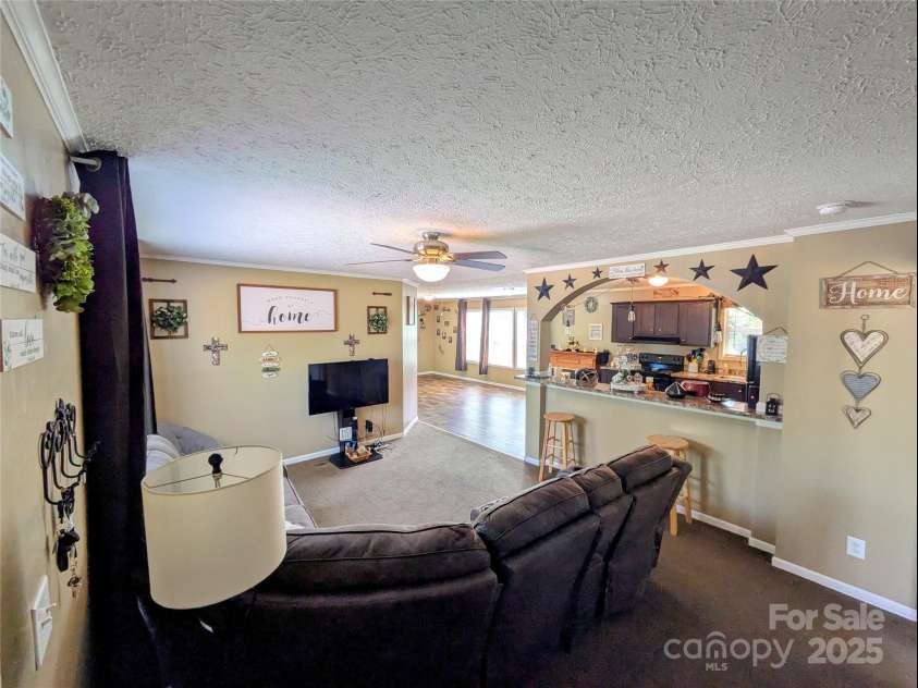 201 Smoky Mountain Drive, Marion, NC 28752.  MLS# CAR4267267, YatesRealty ID 22969. 