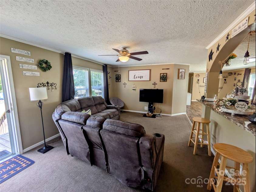 201 Smoky Mountain Drive, Marion, NC 28752.  MLS# CAR4267267, YatesRealty ID 22969. 