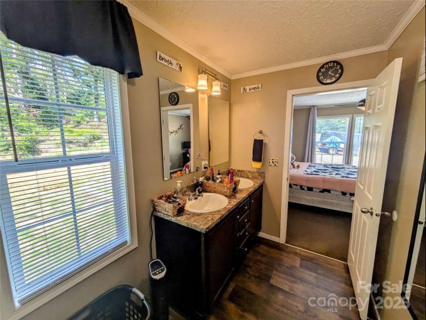 201 Smoky Mountain Drive, Marion, NC 28752.  MLS# CAR4267267, YatesRealty ID 22969. 