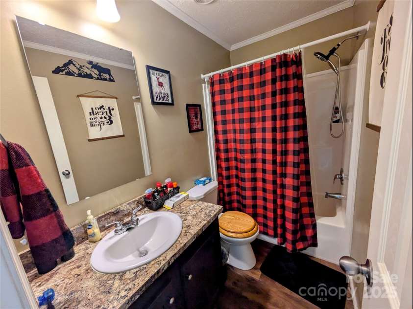 201 Smoky Mountain Drive, Marion, NC 28752.  MLS# CAR4267267, YatesRealty ID 22969. 