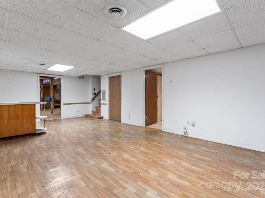 107 17th Street, Salisbury, NC 28144.  MLS# CAR4333959, YatesRealty ID 2297. 