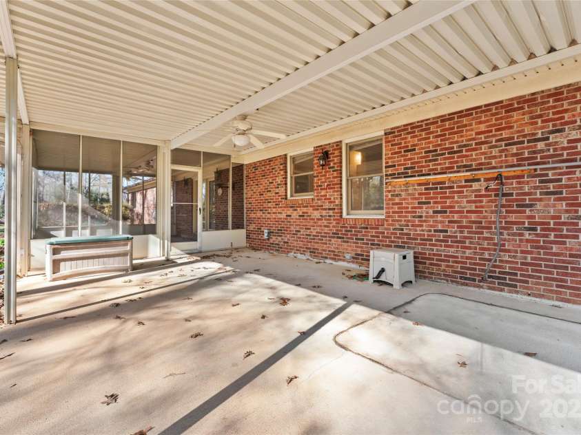 107 17th Street, Salisbury, NC 28144.  MLS# CAR4333959, YatesRealty ID 2297. Covered porch