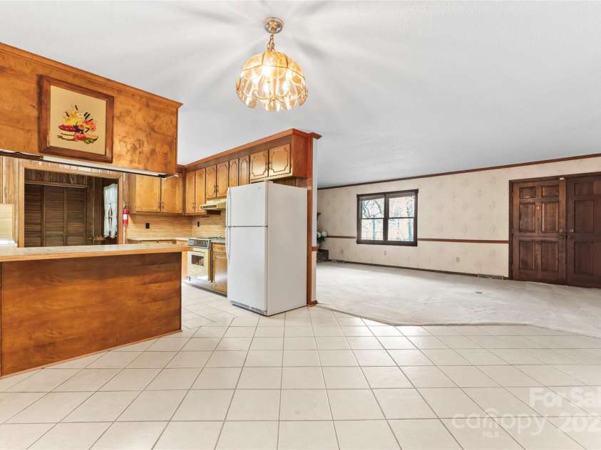 107 17th Street, Salisbury, NC 28144.  MLS# CAR4333959, YatesRealty ID 2297. Dining Area