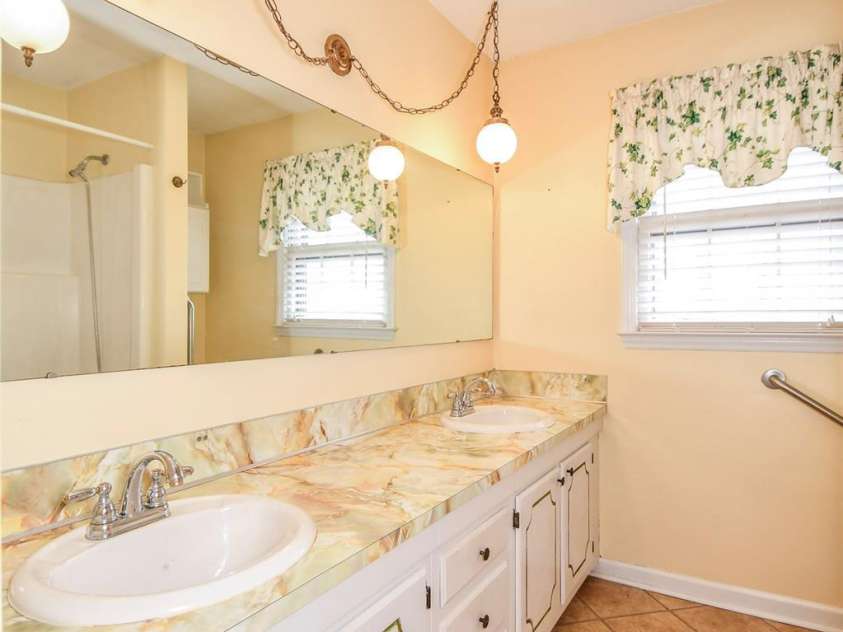 2209 Waverly Drive, Monroe, NC 28112.  MLS# CAR4336873, YatesRealty ID 2297. 