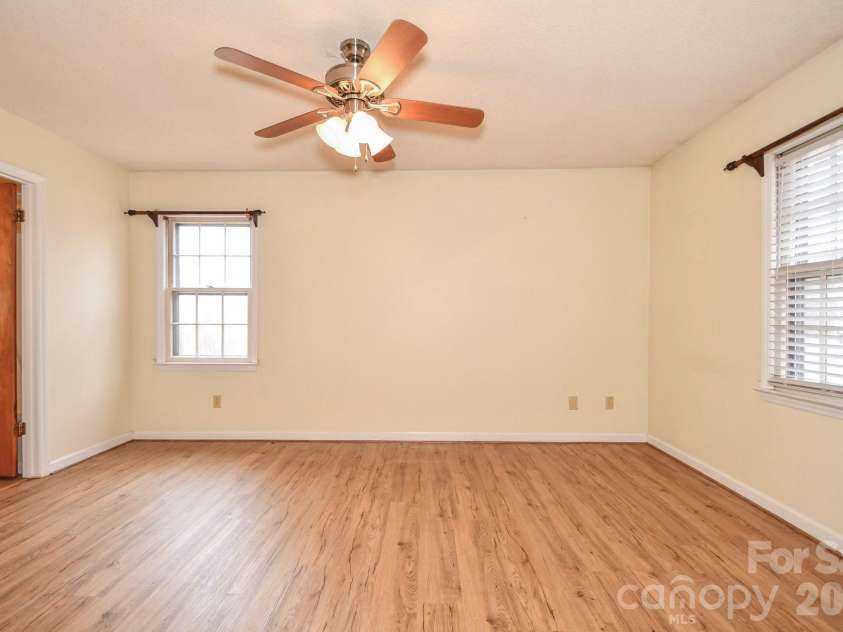 2209 Waverly Drive, Monroe, NC 28112.  MLS# CAR4336873, YatesRealty ID 2297. 