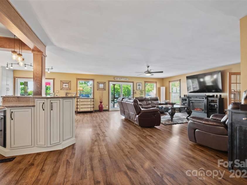 27056 Catamaran Drive, Tega Cay, SC 29708.  MLS# CAR4300029, YatesRealty ID 2297. 