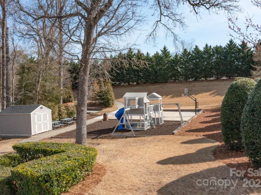 1144 Spicewood Pines Road, Fort Mill, SC 29708.  MLS# CAR4246167, YatesRealty ID 22970. Spicewood playground
