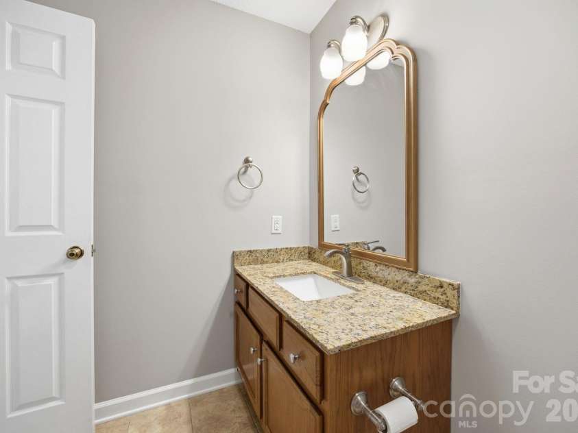 29 Small Mountain Drive, Asheville, NC 28805.  MLS# CAR4371333, YatesRealty ID 22970. 