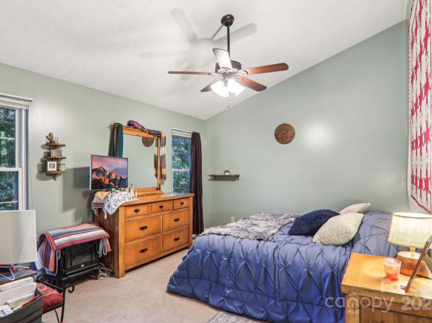 123 Brandymill Loop, Etowah, NC 28729.  MLS# CAR4264778, YatesRealty ID 22971. 