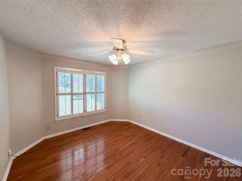 8400 Chestnut Oak Court, Harrisburg, NC 28075.  MLS# CAR4381880, YatesRealty ID 22971. 