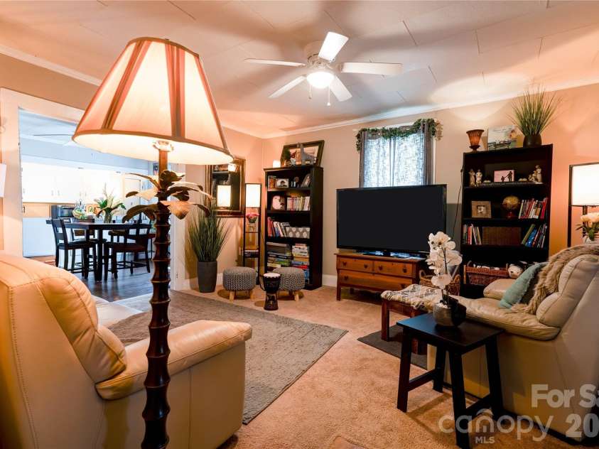 223 Waco Road, Kings Mountain, NC 28086.  MLS# CAR4376565, YatesRealty ID 22972. 