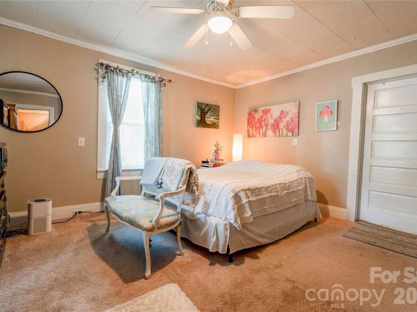 223 Waco Road, Kings Mountain, NC 28086.  MLS# CAR4376565, YatesRealty ID 22972. 