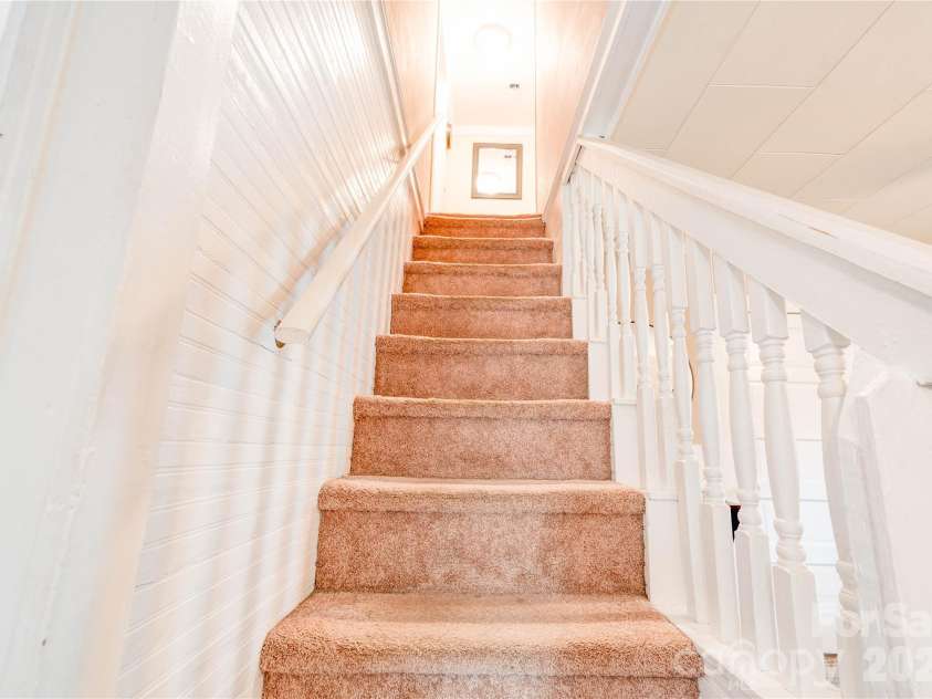 223 Waco Road, Kings Mountain, NC 28086.  MLS# CAR4376565, YatesRealty ID 22972. 