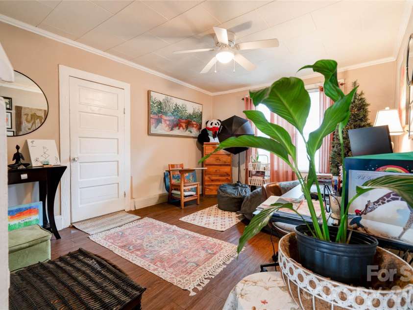 223 Waco Road, Kings Mountain, NC 28086.  MLS# CAR4376565, YatesRealty ID 22972. 