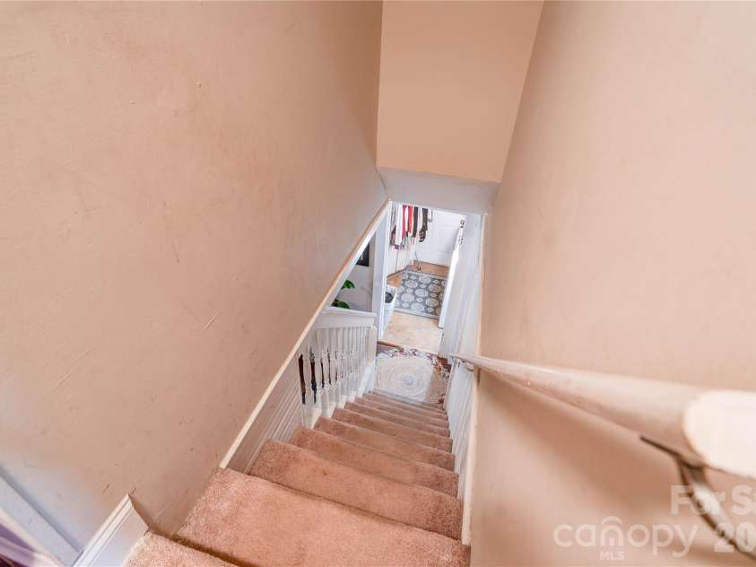 223 Waco Road, Kings Mountain, NC 28086.  MLS# CAR4376565, YatesRealty ID 22972. 