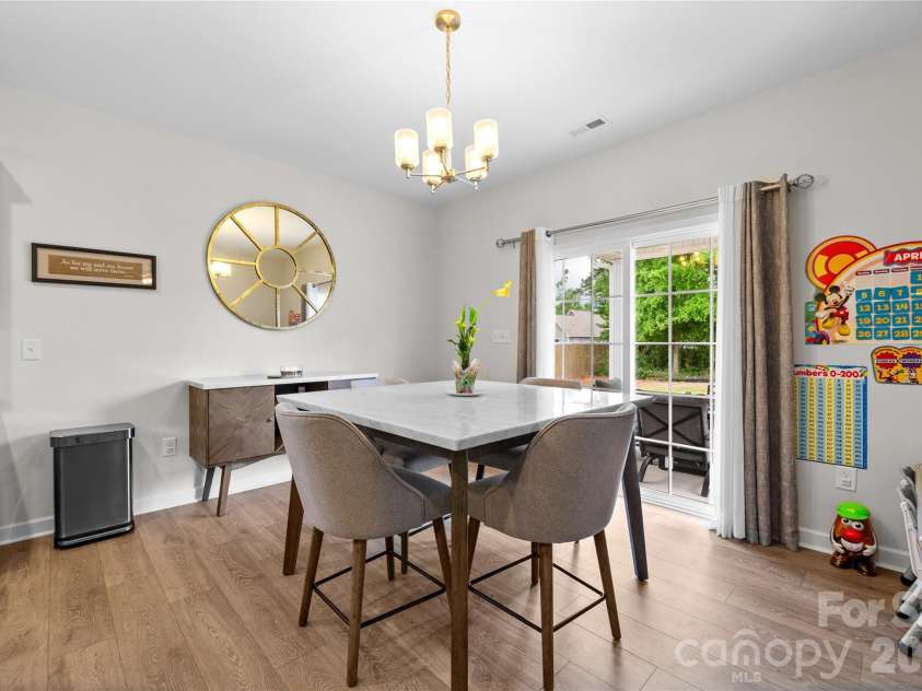 1116 Mayfern Drive, Hope Mills, NC 28348.  MLS# CAR4368391, YatesRealty ID 22974. Dining Area