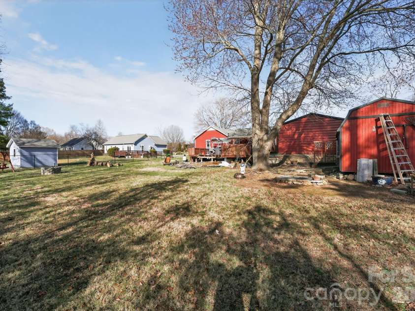 3205 Basilwood Circle, Monroe, NC 28110.  MLS# CAR4378087, YatesRealty ID 22976. 