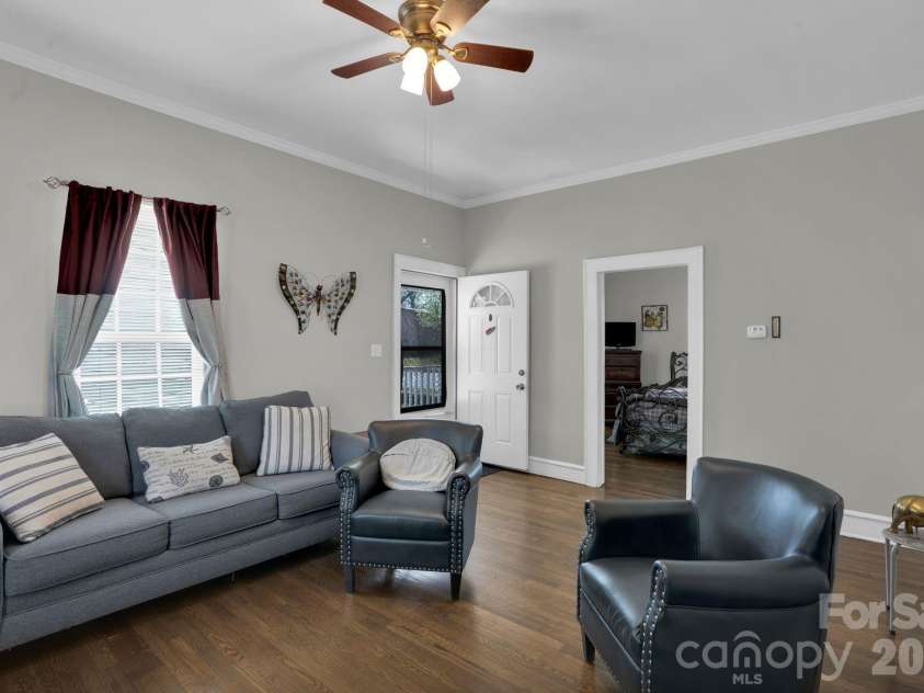 43 Mandalay Place, Concord, NC 28027.  MLS# CAR4361488, YatesRealty ID 22977. Family Room