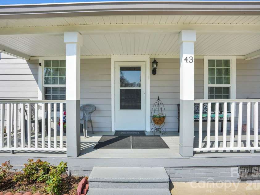 43 Mandalay Place, Concord, NC 28027.  MLS# CAR4361488, YatesRealty ID 22977. Porch