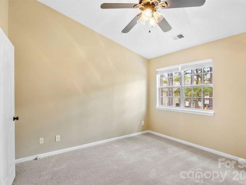3105 Summercroft Lane, Charlotte, NC 28269.  MLS# CAR4350537, YatesRealty ID 22979. Primary Bedroom