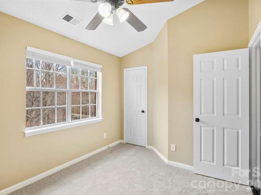 3105 Summercroft Lane, Charlotte, NC 28269.  MLS# CAR4350537, YatesRealty ID 22979. Secondary Bedroom