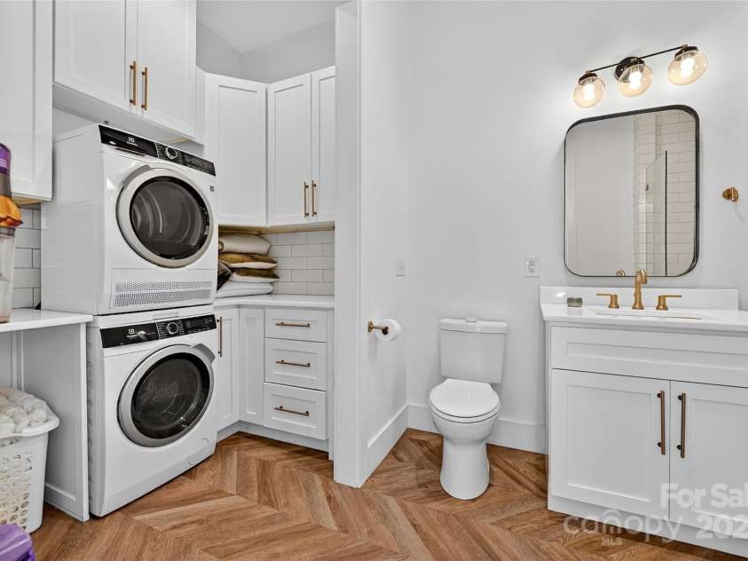 10840 Bay Hill Club Drive, Charlotte, NC 28277.  MLS# CAR4315497, YatesRealty ID 2298. 