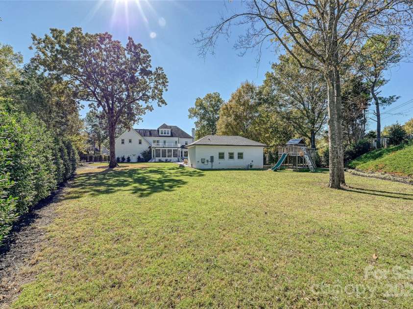 10840 Bay Hill Club Drive, Charlotte, NC 28277.  MLS# CAR4315497, YatesRealty ID 2298. 