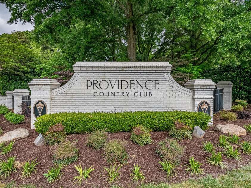 10840 Bay Hill Club Drive, Charlotte, NC 28277.  MLS# CAR4315497, YatesRealty ID 2298. 