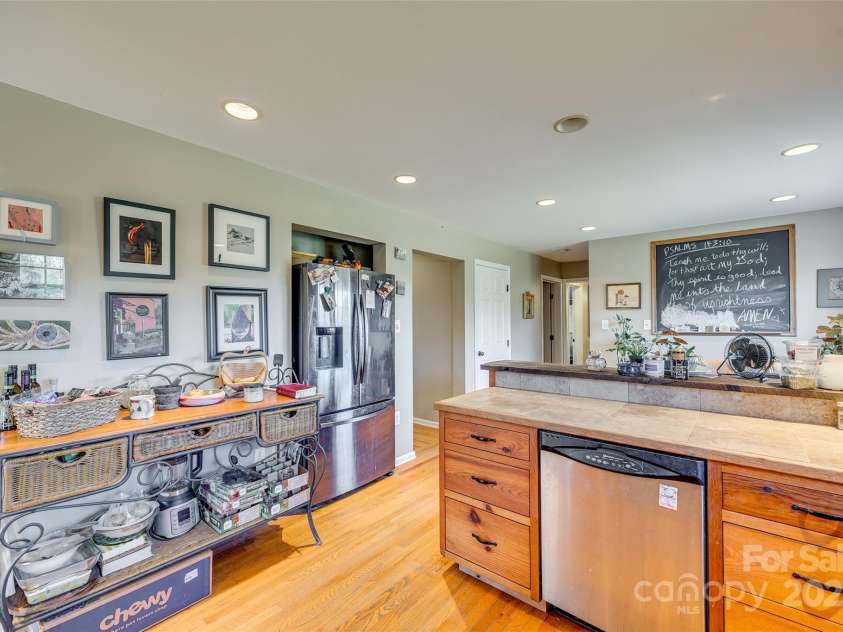 2331 Gill Jordan Road, Chester, SC 29706.  MLS# CAR4234110, YatesRealty ID 2298. 