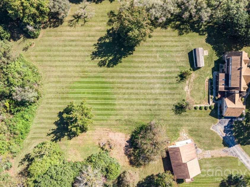 475 Baymount Drive, Statesville, NC 28625.  MLS# CAR4317299, YatesRealty ID 2298. 