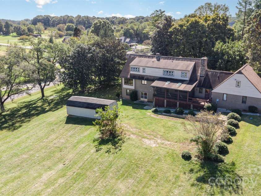 475 Baymount Drive, Statesville, NC 28625.  MLS# CAR4317299, YatesRealty ID 2298. 