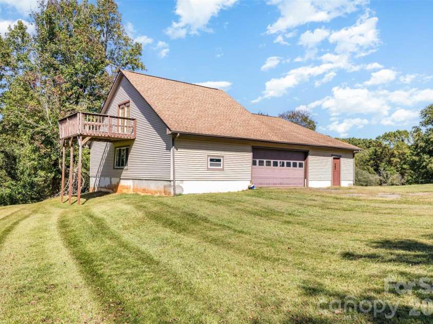 475 Baymount Drive, Statesville, NC 28625.  MLS# CAR4429382, YatesRealty ID 2298. 