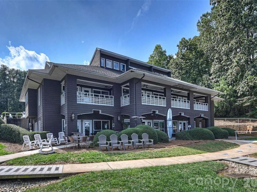 702 Southwest Drive, Davidson, NC 28036.  MLS# CAR4378717, YatesRealty ID 22982. The Cabin - Casual, waterfront tavern